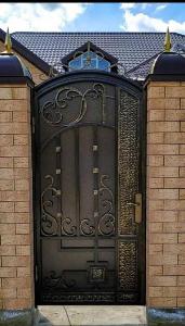 Калитки кованые, решетки на окна кованые, двери с элементами ковки, ворота Город Волгоград рр2.jpg